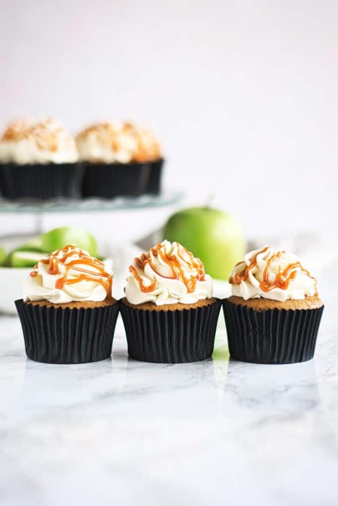 Caramel Applesauce Cupcakes