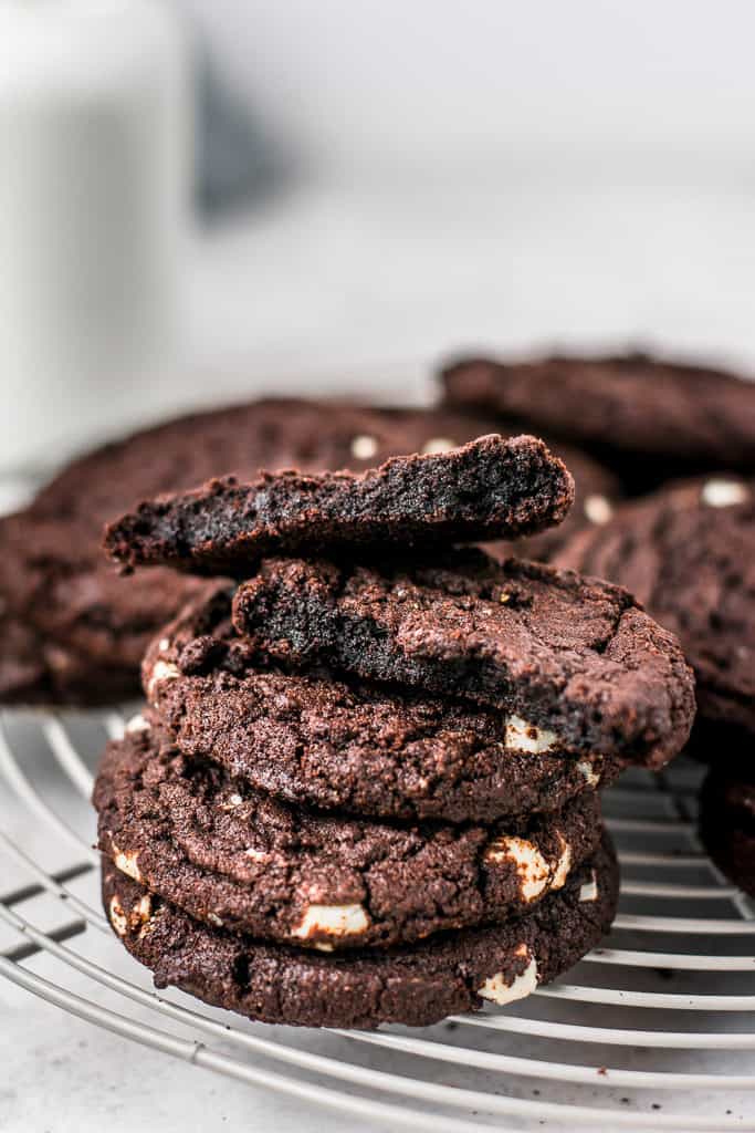 Quick and easy recipe for the best chocolate cookies you've EVER had. They're rich, soft, and fudgy and perfect for any occasion. No chill time needed! | www.anasbakingchronicles.com