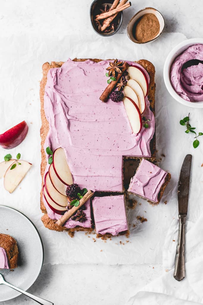 Delicious and moist Apple Spice Sheet Cake, paired with beautiful and tangy Blackberry Mascarpone frosting. ⎪www.anasbakingchronicles.com