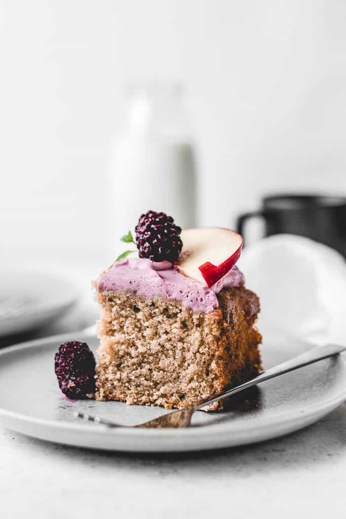 Delicious and moist Apple Spice Sheet Cake, paired with beautiful and tangy Blackberry Mascarpone frosting. ⎪www.anasbakingchronicles.com