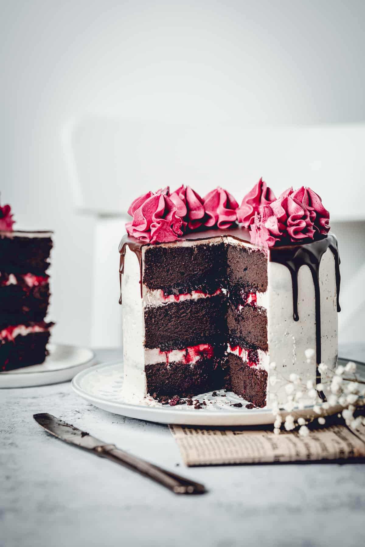 8-Layer Chocolate Cake - Baking Cherry